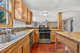 803 E State St, Cherry Valley, IL 61016 - Photo 12