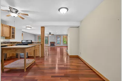 803 E State Street, Cherry Valley, IL 61016 - Photo 10