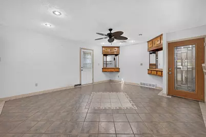 803 E State Street, Cherry Valley, IL 61016 - Photo 20