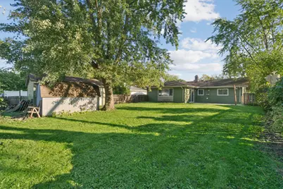 530 Maywood Lane, Hoffman Estates, IL 60169 - Photo 20