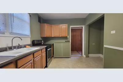 7940 W Oakleaf Avenue, Elmwood Park, IL 60707 - Photo 6