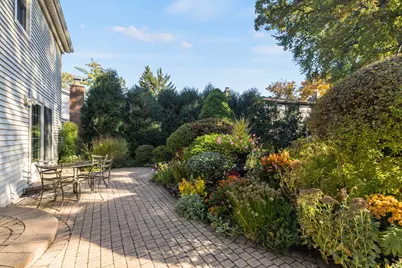 321 Forest Lane, Schaumburg, IL 60193 - Photo 30