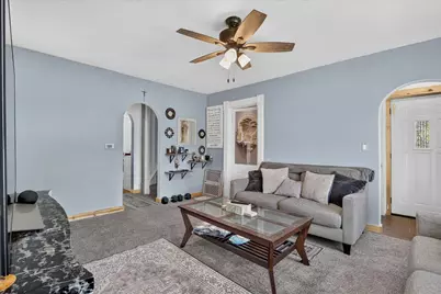 918 S 3rd Street, Rockford, IL 61104 - Photo 10