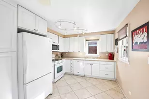 9617 Richard Ave, Franklin Park, IL 60131 - Photo 8