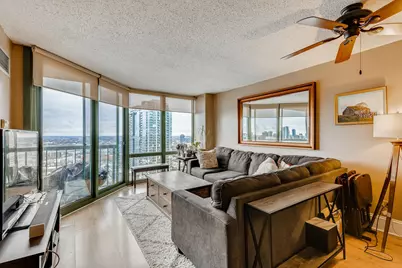 111 W Maple Street #2809, Chicago, IL 60610 - Photo 4