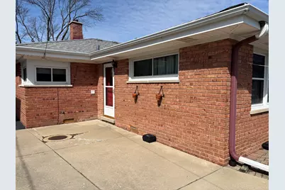 8303 N Washington Street, Niles, IL 60714 - Photo 2