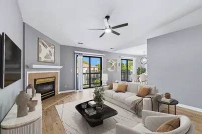 1820 W Highland Avenue #D, Elgin, IL 60123 - Photo 2