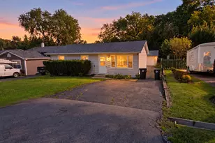 1114 N Oak Terrace, Round Lake Beach, IL 60073 - Photo 1