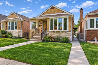5024 S Lawler Avenue, Chicago, IL 60638 - Photo 1