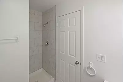 160 S Waters Edge Drive #101, Glendale Heights, IL 60139 - Photo 20