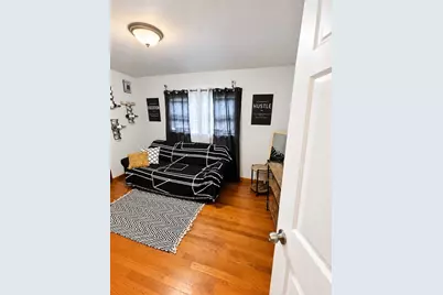 9035 S Parnell Avenue, Chicago, IL 60620 - Photo 4