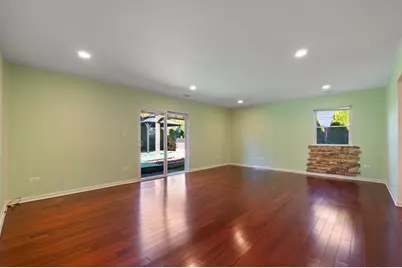 141 Lawton Lane, Bolingbrook, IL 60440 - Photo 8