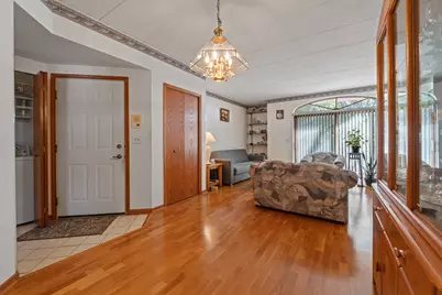 9428 S 77th Court #2A, Hickory Hills, IL 60457 - Photo 4