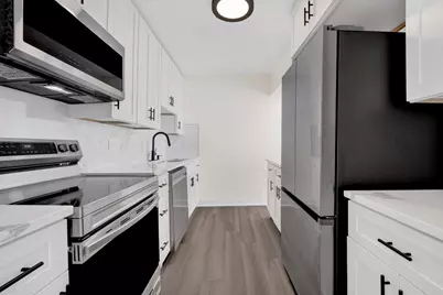 5455 N Sheridan Road #3506, Chicago, IL 60640 - Photo 6