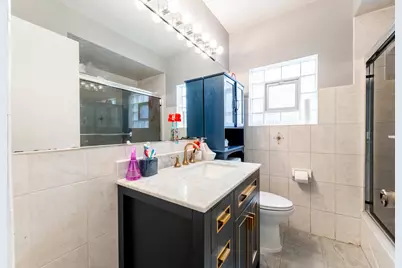 3939 W 69th Place, Chicago, IL 60629 - Photo 10