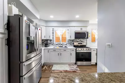 3939 W 69th Place, Chicago, IL 60629 - Photo 6