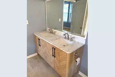 1419 E 68th Street #3, Chicago, IL 60637 - Photo 8