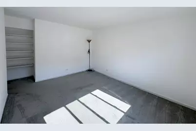 6882 W Touhy Avenue #B, Niles, IL 60714 - Photo 14