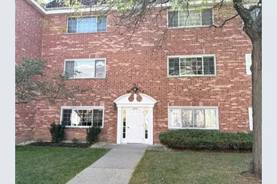 6882 W Touhy Avenue #B, Niles, IL 60714 - Photo 1