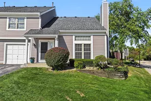 1348 N Knollwood Dr, Palatine, IL 60067 - Photo 1