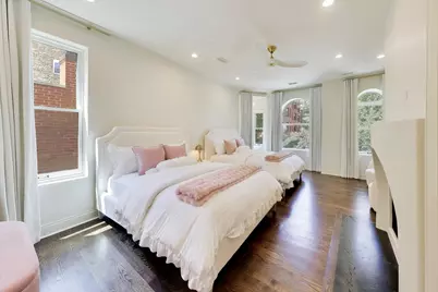 45 E Division Street, Chicago, IL 60610 - Photo 36