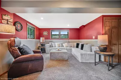 2905 Edgewood Parkway, Woodridge, IL 60517 - Photo 14