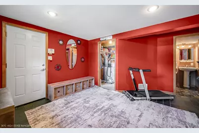2905 Edgewood Parkway, Woodridge, IL 60517 - Photo 16