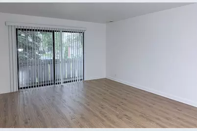 [Address not provided], Palatine, IL 60074 - Photo 2