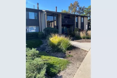 6169 Knoll Wood Road #203, Willowbrook, IL 60527 - Photo 1