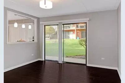 6212 N Lakepark Lane #A, Willowbrook, IL 60527 - Photo 4