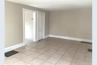 105 N Jefferson Street #1, Batavia, IL 60510 - Photo 8