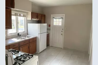 105 N Jefferson Street #1, Batavia, IL 60510 - Photo 4