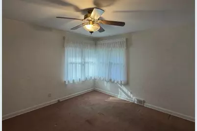 708 Woodlawn Avenue, Joliet, IL 60435 - Photo 10