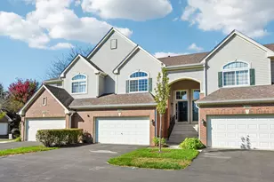 1828 Kelberg Ave, Hoffman Estates, IL 60192 - Photo 2