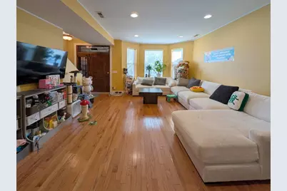 4334 S Fairfield Avenue, Chicago, IL 60632 - Photo 2