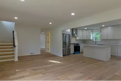 829 E Evergreen Street, Wheaton, IL 60187 - Photo 14