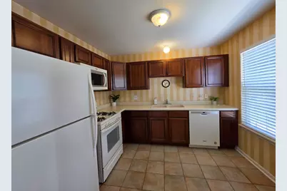 2911 Bartlett Court #104, Naperville, IL 60564 - Photo 14