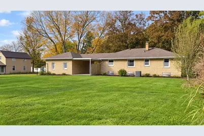 307 N Pecatonica Street, Winnebago, IL 61088 - Photo 6