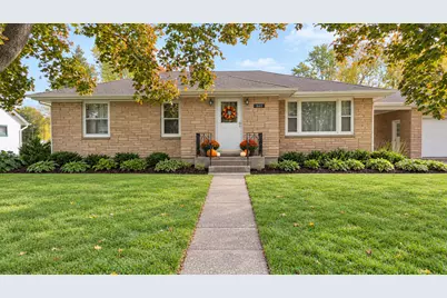 307 N Pecatonica Street, Winnebago, IL 61088 - Photo 2