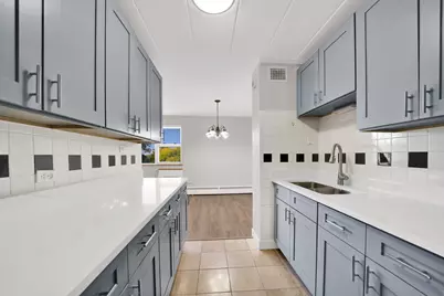 6161 N Hoyne Avenue #504, Chicago, IL 60659 - Photo 10