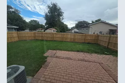 932 Manchester Court, South Elgin, IL 60177 - Photo 14