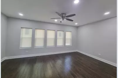[Address not provided], Maywood, IL 60153 - Photo 8