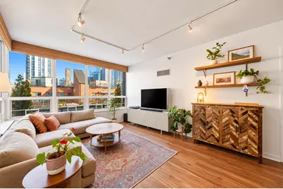 330 W Grand Avenue #807, Chicago, IL 60654 - Photo 8