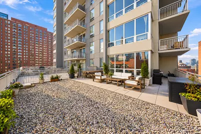 330 W Grand Avenue #807, Chicago, IL 60654 - Photo 4