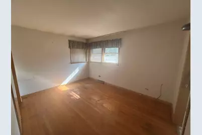 14700 Beachview Terrace, Dolton, IL 60419 - Photo 10