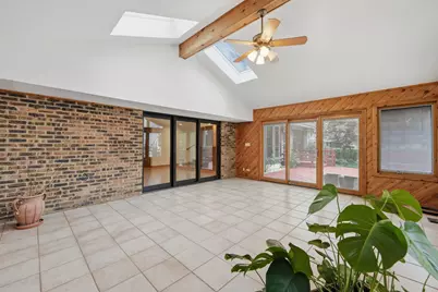902 N Rohlwing Road, Palatine, IL 60074 - Photo 16