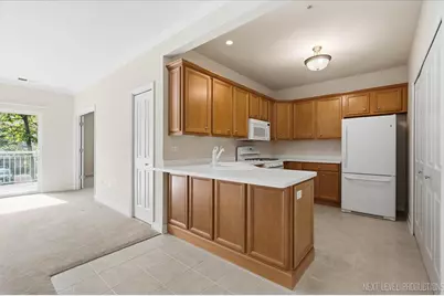 2676 Stone Circle #111, Geneva, IL 60134 - Photo 6
