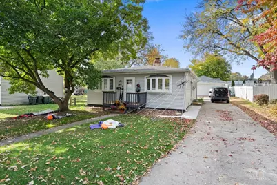 144 Easton Avenue, West Chicago, IL 60185 - Photo 2