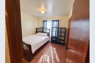 1911 Sunshine Court, Zion, IL 60099 - Photo 10