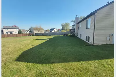 1911 Sunshine Court, Zion, IL 60099 - Photo 14